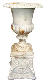 Tudor Urn & Base